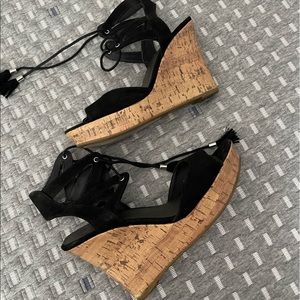 Guess suede sexy wedges